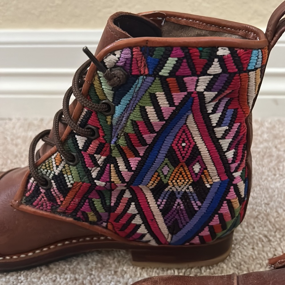 Teysha Custom Peace Boot - Picture 9 of 12
